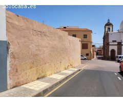 Solar urbano en el centro histórico de Ingenio