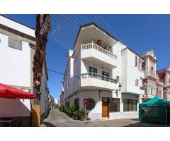 Edificio de 4 plantas, en el Casco Histórico de San Mateo-Gran Canaria.