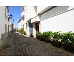Edificio de 4 plantas, en el Casco Histórico de San Mateo-Gran Canaria.