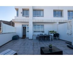 Tu hogar perfecto en El Altillo con vistas al mar