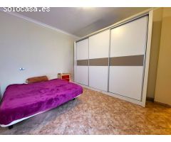 Piso en venta en La Isleta con garaje y trastero