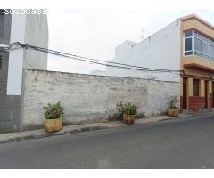 Solar con proyecto para 12 viviendas y garaje