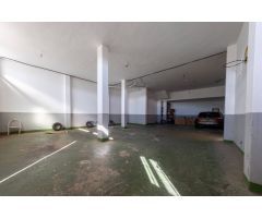 Edificio en venta en Tenoya con local y 2 plantas - Oportunidad única con distribución independiente