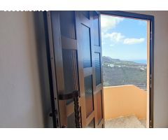 ESTUPENDA PLANTA BAJA DE VIVIENDA CON VISTAS Y AZOTEA