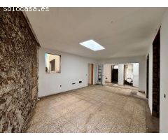 Casa con encanto en Arafo. Buena ubicación, amplia, reformada parcialmente y con bonitas vistas