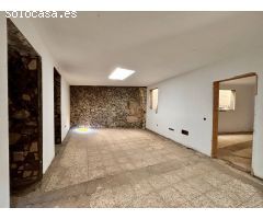 Casa con encanto en Arafo. Buena ubicación, amplia, reformada parcialmente y con bonitas vistas