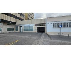 Plaza de garaje en la Avenida Marítima