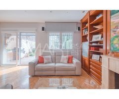 Chalet en Madrid: Espacios, luminosa y con enormes posibilidades