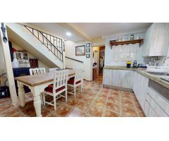 ???? Oportunidad Única en Chinchón – Tu Refugio Perfecto 100% autosuficiente