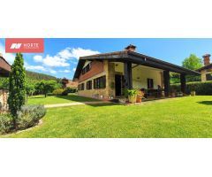 Gran chalet individual con parcela 1000 m2.