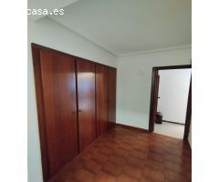 AMPLIA VIVIENDA EN SAN BLAS
