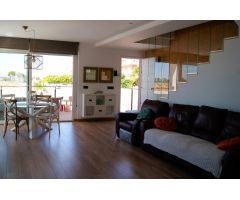 Tu Hogar en Gran Alacant: Villa Familiar con Estilo Mediterráneo, Cerca de Alicante y Servicios