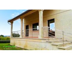 CHALET EN SANXENXO, PONTEVEDRA, 1100m Y 583m DE VIVIENDA.