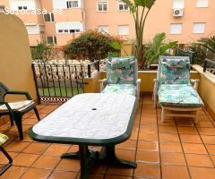 Apartamento de dos dormitorios con aparcamiento y trastero en La Carihuela - Torremolinos