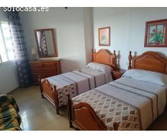 EXCLUSIVA VIVIENDA EN PRIMERA LÍNEA DE PLAYA – LA CARIHUELA, TORREMOLINOS
