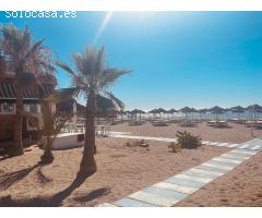 EXCLUSIVA VIVIENDA EN PRIMERA LÍNEA DE PLAYA – LA CARIHUELA, TORREMOLINOS