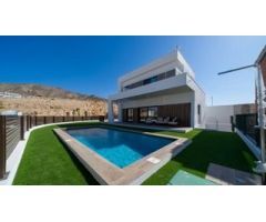 Chalet en Venta en Finestrat, Alicante