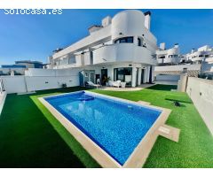 Terraced Houses en Venta en Finestrat, Alicante