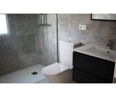 Villa 3 dormitorios con piscina entre mar y montaña en La Romana (Costa Blanca Sur)