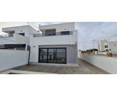 Chalet en Venta en Orihuela, Alicante