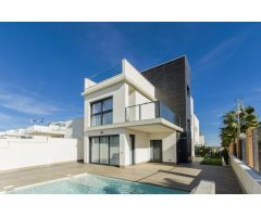 Chalet en Venta en San Miguel de Salinas, Alicante