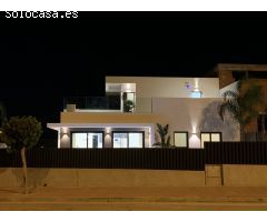 Chalet en Venta en Daya Nueva, Alicante