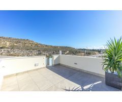 Chalet en Venta en Rojales, Alicante