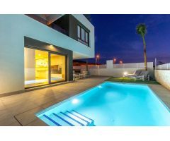 Chalet en Venta en Rojales, Alicante