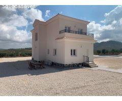 Villas de Obra Nueva en parcelas de 10.000 m2 en Pinoso (Alicante)
