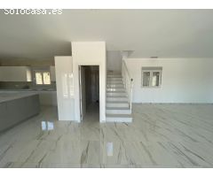 Chalet en Venta en Pinoso, Alicante