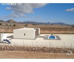 Chalet en Venta en Pinoso, Alicante