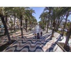 Piso en Venta en Torrevieja, Alicante