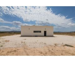 Chalet en Venta en Pinoso, Alicante