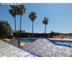 FINCA LUJO CON 11.000 m² DE TERRENO EN CALPE/TEULADA (COSTA BLANCA)