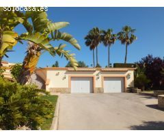 FINCA LUJO CON 11.000 m² DE TERRENO EN CALPE/TEULADA (COSTA BLANCA)