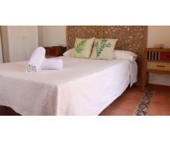 Hotel de 2 estrellas con instalaciones totalmente nuevas y piscina en Calpe (Costa Blanca)