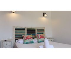 Hotel de 2 estrellas con instalaciones totalmente nuevas y piscina en Calpe (Costa Blanca)