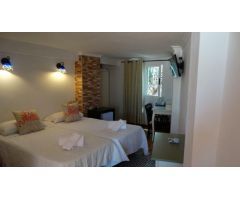 Hotel de 2 estrellas con instalaciones totalmente nuevas y piscina en Calpe (Costa Blanca)