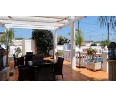 Hotel de 2 estrellas con instalaciones totalmente nuevas y piscina en Calpe (Costa Blanca)