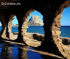 Hotel de 2 estrellas con instalaciones totalmente nuevas y piscina en Calpe (Costa Blanca)