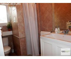Exclusiva parcela urbana de 2.286 m2 con casa para reformar a 600 m de la playa en Calpe (Costa Blan