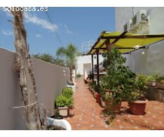 Hotel a 500 m de la playa con piscina y wifi gratuita en Calpe (Costa Blanca)