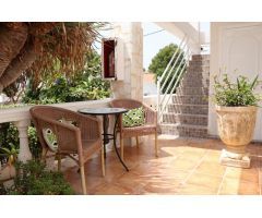 Hotel a 500 m de la playa con piscina y wifi gratuita en Calpe (Costa Blanca)