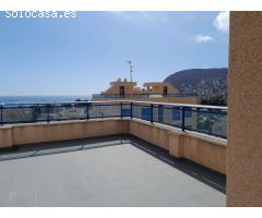 Atico lujo triplex con magníficas vistas al mar en Calpe (Costa Blanca)