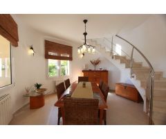 SE VENDE EN CALPE, VILLA CON VISTAS AL MAR