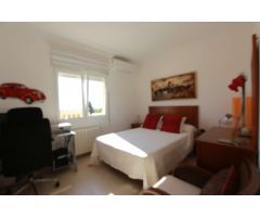SE VENDE EN CALPE, VILLA CON VISTAS AL MAR