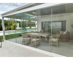 Villa de lujo ubicada en las costa del mediterráneo