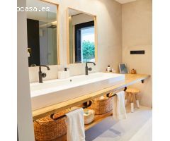 Villa de lujo ubicada en las costa del mediterráneo