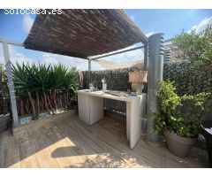¡Descubre el Elegante Adosado en Venta en Alicante Golf!