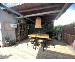 ¡Descubre el Elegante Adosado en Venta en Alicante Golf!